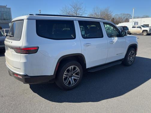 2025 Jeep Wagoneer 4x4