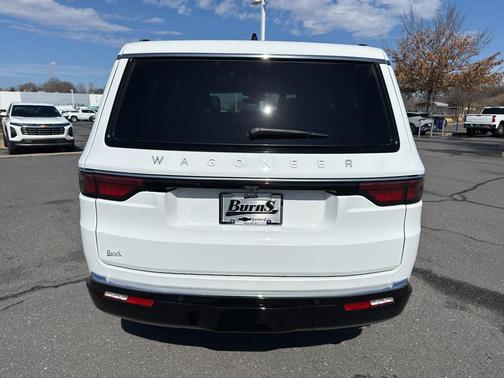 2025 Jeep Wagoneer 4x4