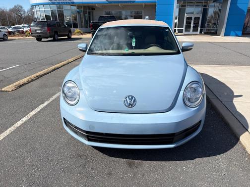 2014 Volkswagen Beetle 1.8T