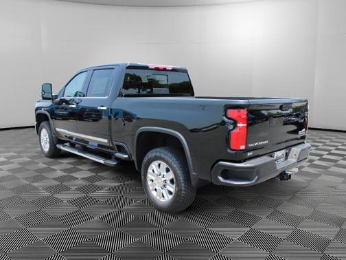 2025 Chevrolet Silverado 2500 High Country