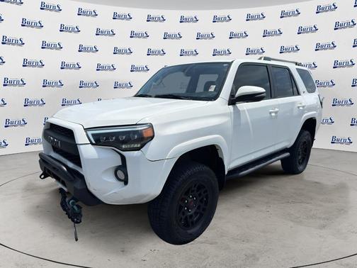Super White 2018 Toyota 4Runner SR5 Premium