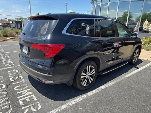 Crystal Black Pearl 2016 Honda Pilot EX-L