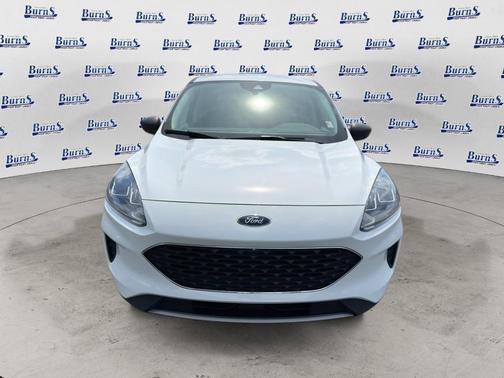 WHITE 2022 Ford Escape SE