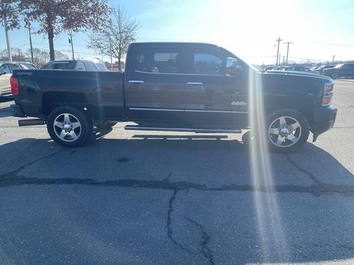 2016 Chevrolet Silverado 2500 High Country