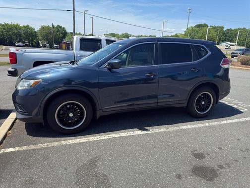 Arctic Blue Metallic 2016 Nissan Rogue S