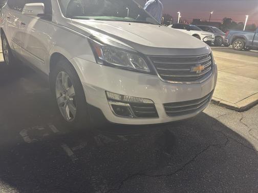 2017 Chevrolet Traverse Premier