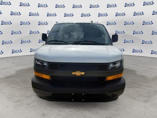 Summit White 2025 Chevrolet Express 2500 Work Van