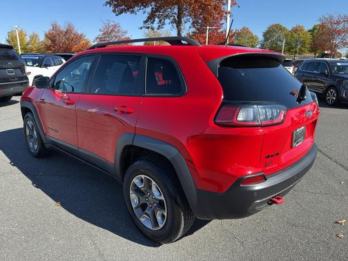 2019 Jeep Cherokee Trailhawk