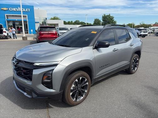 Sterling Gray Metallic 2026 Chevrolet Equinox FWD RS