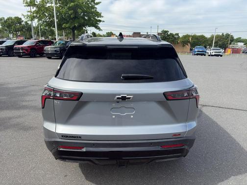 Sterling Gray Metallic 2026 Chevrolet Equinox FWD RS