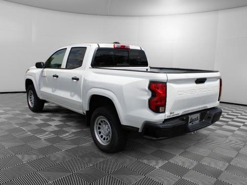 2025 Chevrolet Colorado WT