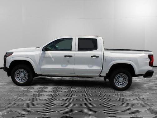 2025 Chevrolet Colorado WT