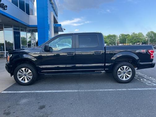 Shadow Black 2018 Ford F-150 XL
