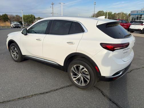 Summit White 2022 Buick Envision FWD Essence