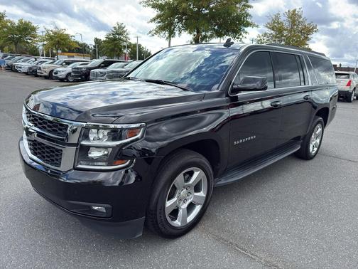 2019 Chevrolet Suburban LT