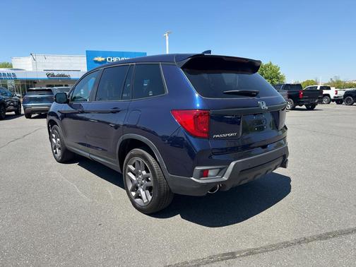 Obsidian Blue Pearl 2023 Honda Passport AWD EX-L