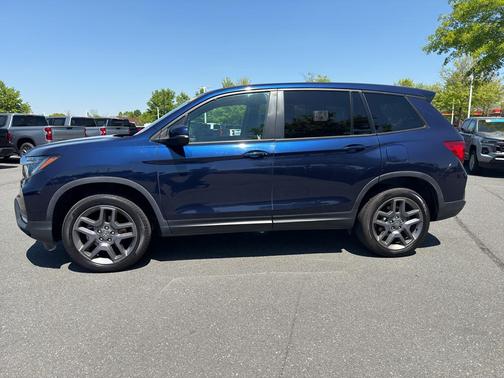 Obsidian Blue Pearl 2023 Honda Passport AWD EX-L