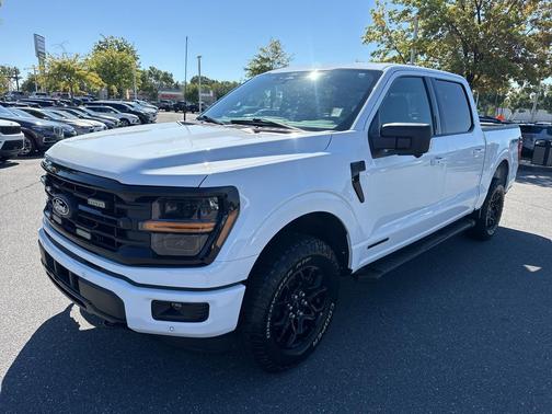 Oxford White 2024 Ford F-150 XLT
