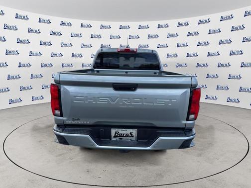 Sterling Gray Metallic 2026 Chevrolet Colorado LT