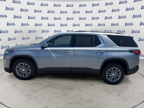 Sterling Gray Metallic 2023 Chevrolet Traverse LT Cloth
