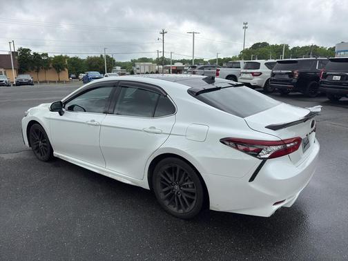 Wind Chill Pearl 2021 Toyota Camry XSE