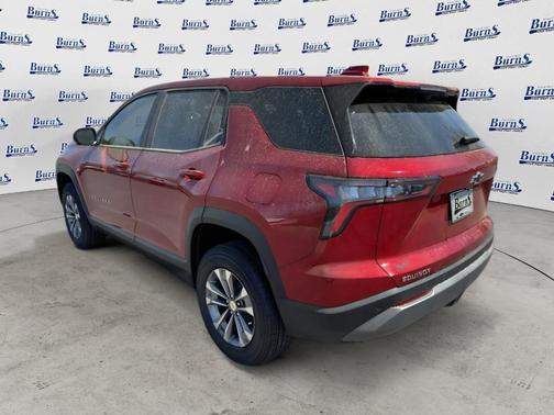 Radiant Red Tintcoat 2026 Chevrolet Equinox 1LT