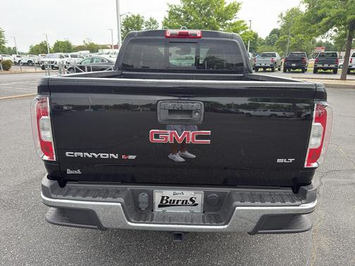 Onyx Black 2018 GMC Canyon SLT