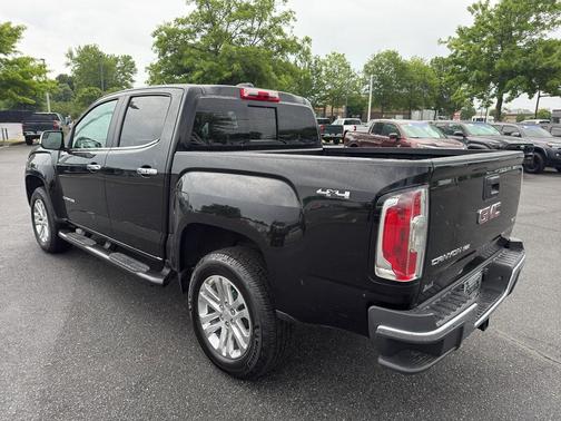 Onyx Black 2018 GMC Canyon SLT