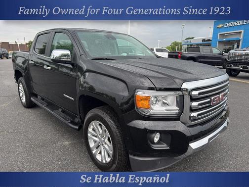 Onyx Black 2018 GMC Canyon SLT