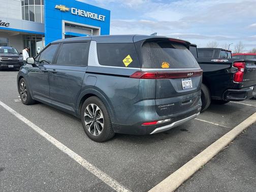 2022 Kia Carnival EX