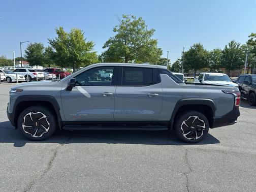 2026 Chevrolet Silverado EV LT