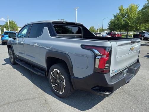 2026 Chevrolet Silverado EV LT