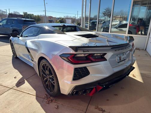 2026 Chevrolet Corvette Stingray w/2LT