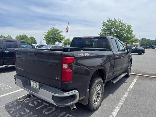 Havana Brown Metallic 2019 Chevrolet Silverado 1500 LT