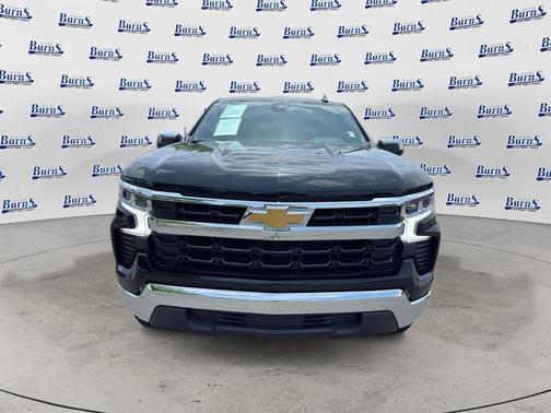 Black 2022 Chevrolet Silverado 1500 LT