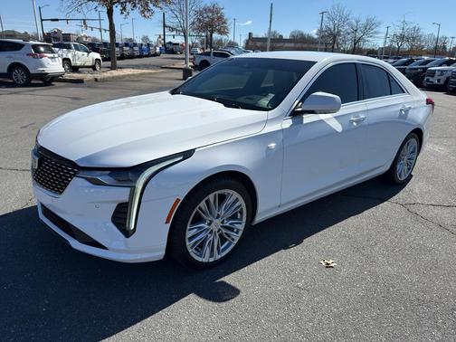 2023 Cadillac CT4 Premium Luxury