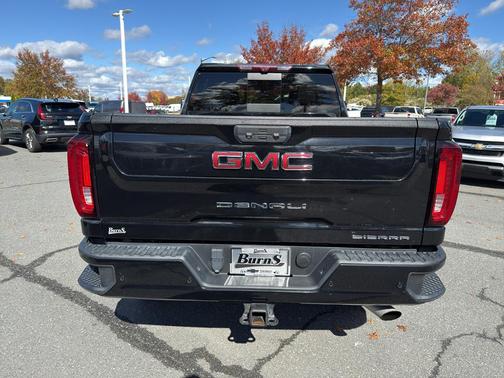 2023 GMC Sierra 2500 Denali