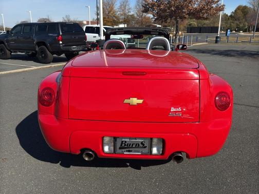 2005 Chevrolet SSR LS