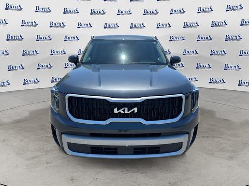 Gravity Gray 2023 Kia Telluride LX