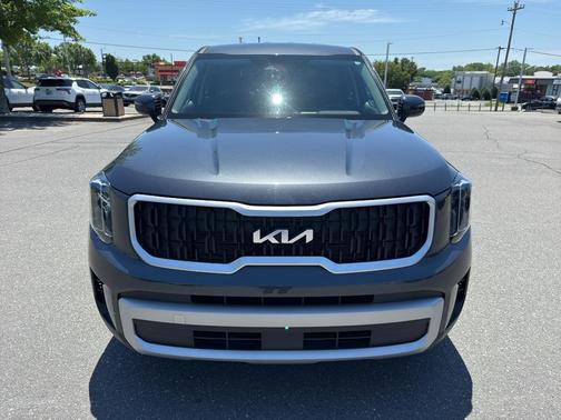 Gravity Gray 2023 Kia Telluride LX