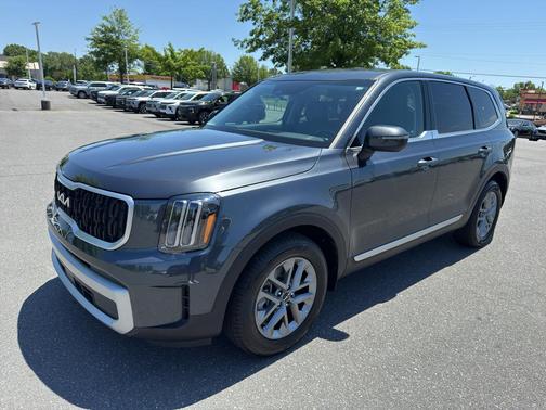 Gravity Gray 2023 Kia Telluride LX