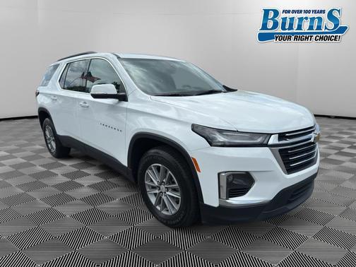 2022 Chevrolet Traverse LT Cloth