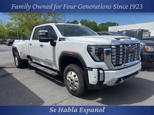 White Frost Tricoat 2024 GMC Sierra 3500 Denali