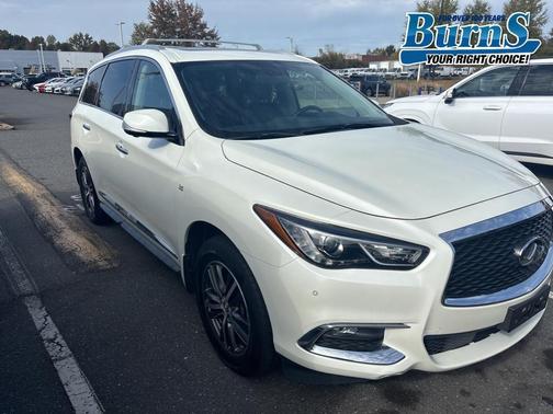 2017 INFINITI QX60 Base
