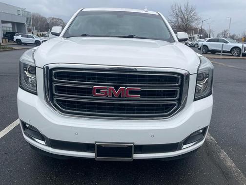 2017 GMC Yukon SLE