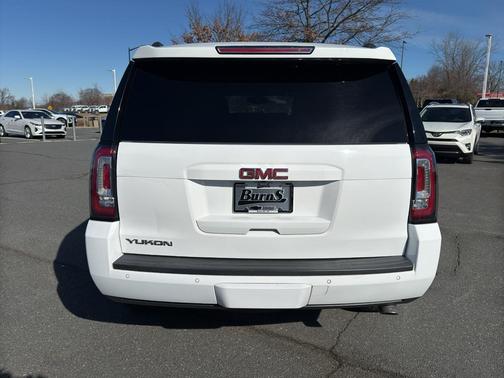 2017 GMC Yukon SLE