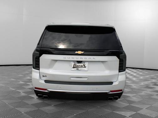 2025 Chevrolet Suburban 4WD High Country