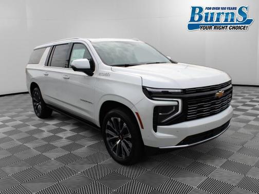 2025 Chevrolet Suburban 4WD High Country