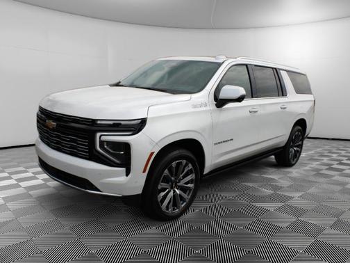 2025 Chevrolet Suburban 4WD High Country