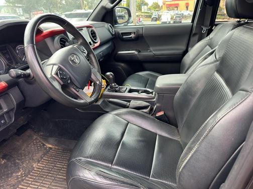 2019 Toyota Tacoma TRD Sport